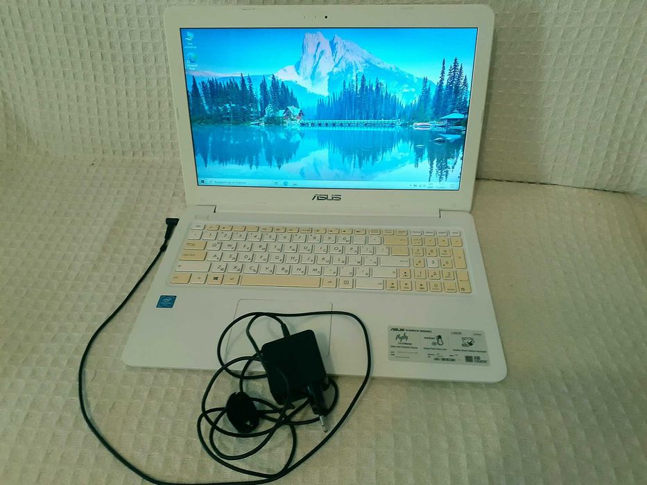 Лаптоп ASUS L502SA