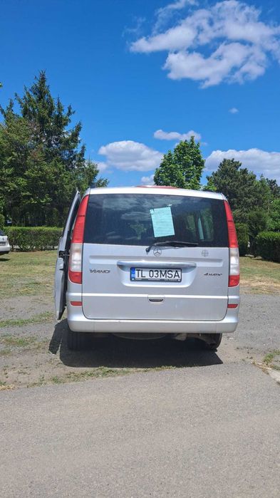 MERCEDES-BENZ V-Class 0 — imagine 4