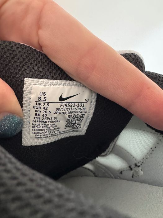 Обувки Nike Tech Hera Black-White