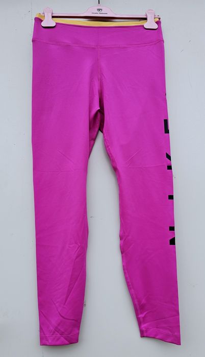 Nike оригинален дамски клин нов Л размер