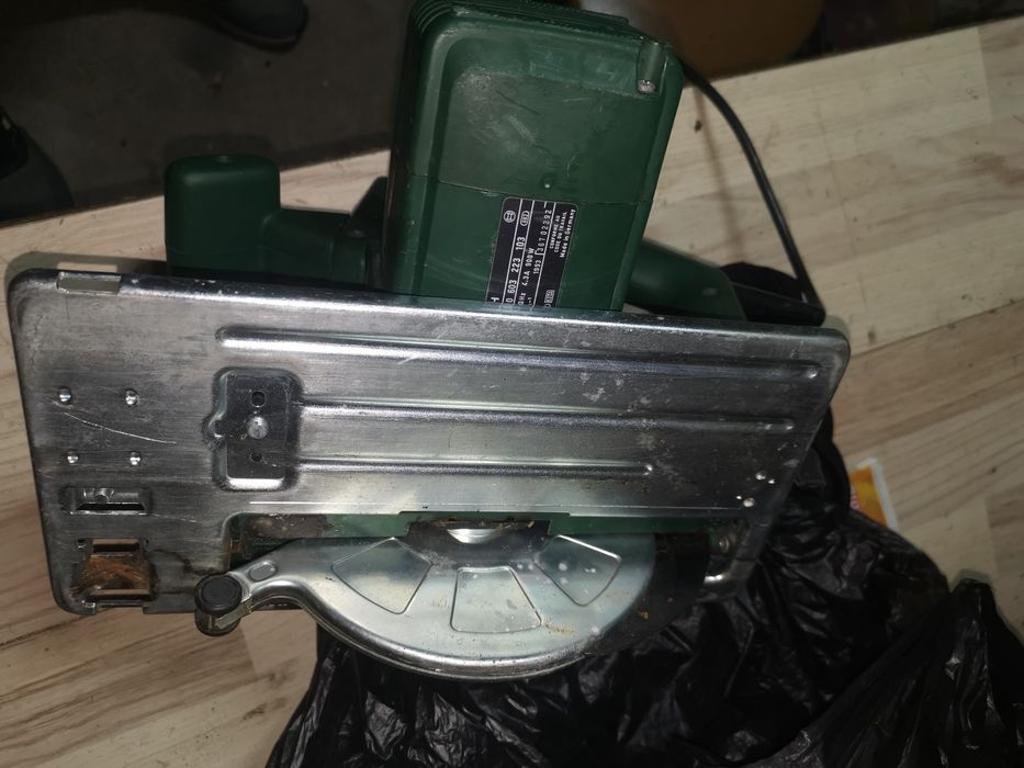 Ръчен циркуляр Bosch