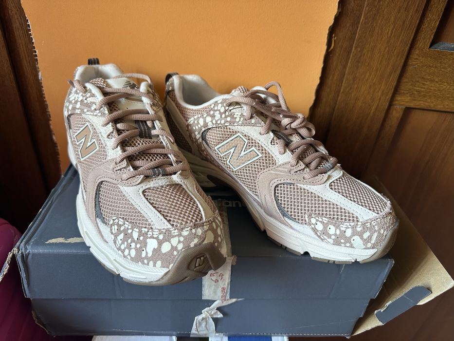 New balance маратонки