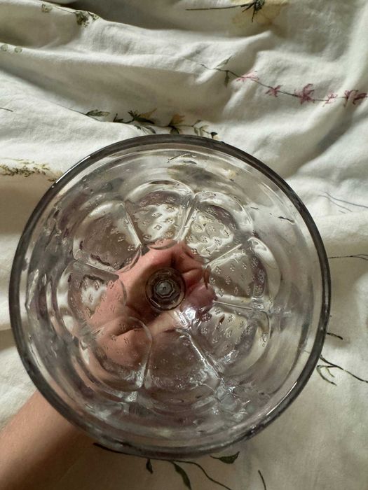 Стеклянные бокалы на ножке / набор