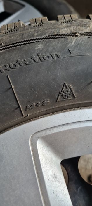 Roti complete iarna Hankook 185/60/15