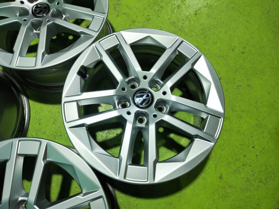 16 5x112 Vw Passat Touran Caddy Golf skoda лети джанти 5х112