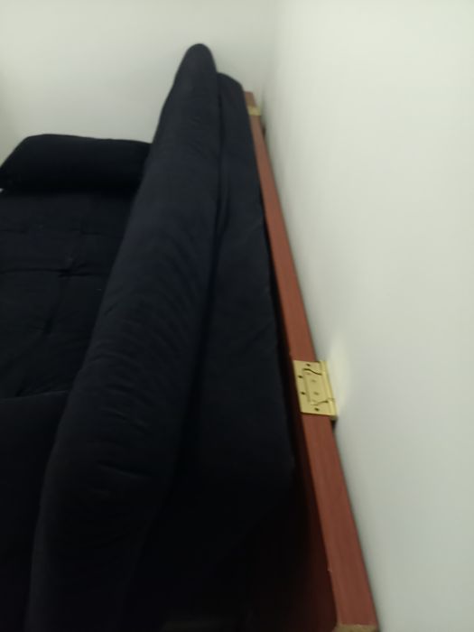 Продается диван в хорошем состояний