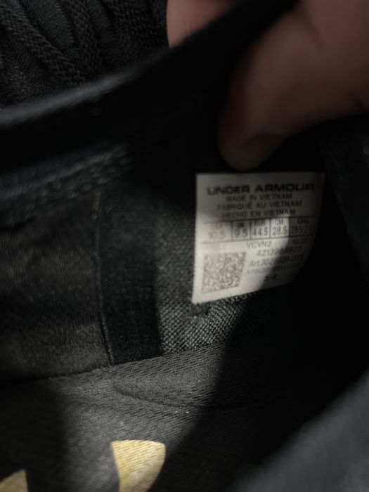 Under Armour Phantom 44,5 ca noi