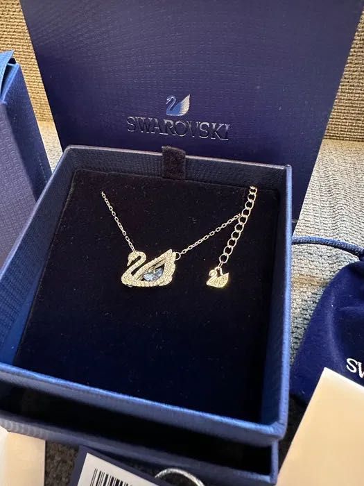 Колие Сваровски / Swarovski лебед