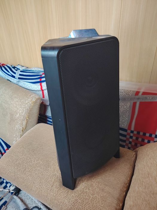 Продам колонку Samsung mx-t40