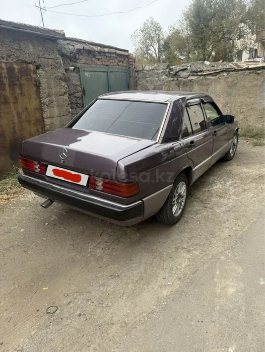 Продам мерс 190 дизель в отличном сост