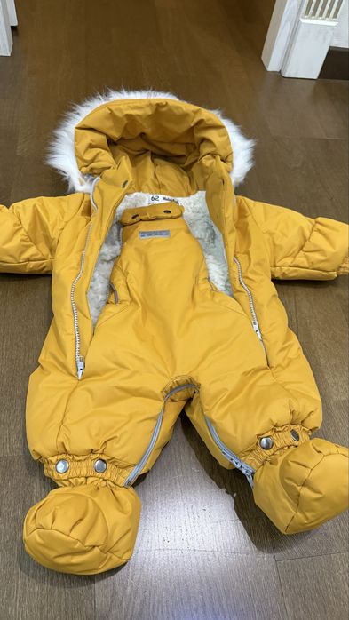 Конверт-комбинезон и шапка