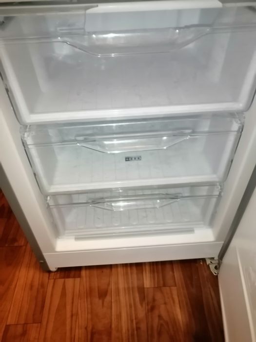 Холодильник Индезит, 10 микрорайон.