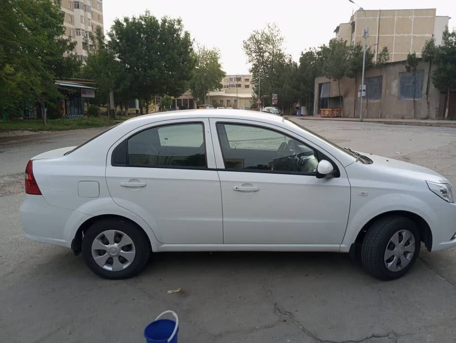 По хорошей цене отличный автомобиль