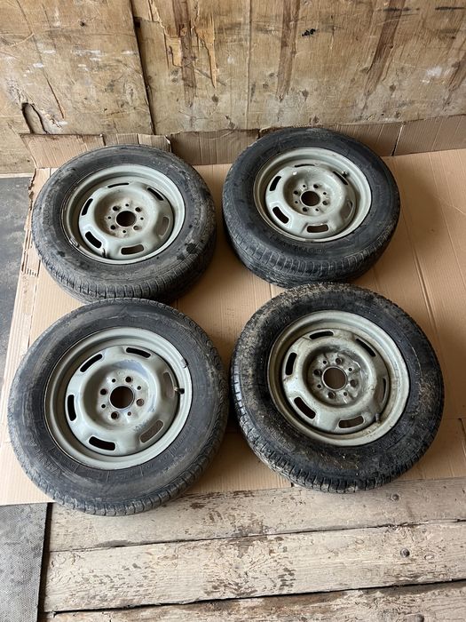 175/70/13 R13 комплект шины