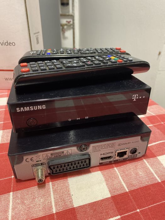 2 x receivere GX-TR530SK cu telecomenzi