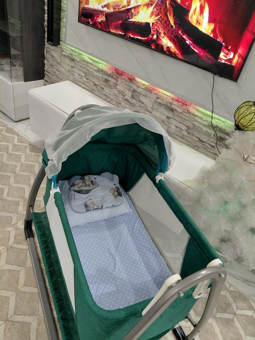 Легло тип люлкa като нова