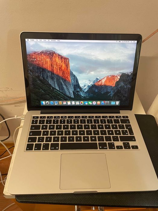 MacBook Pro A1502 EARLY 2015, I5 2.7, 8 Gb DDR4, SSD 256 Gb, impecabil