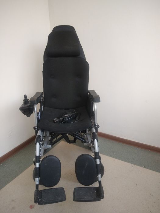 инвалидная коляска