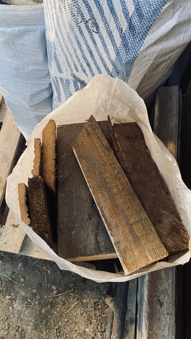 Дрова в мешках сухие
