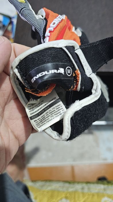 Продам велоперчатки эндура