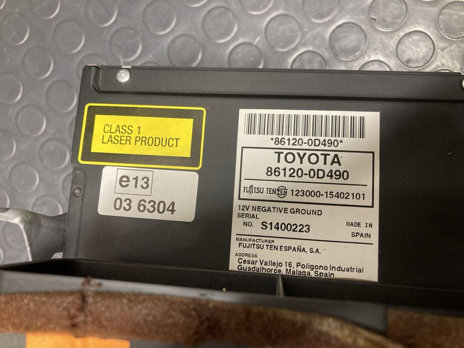 Радио/CD за тойота ярис/Toyota yaris 06-11г