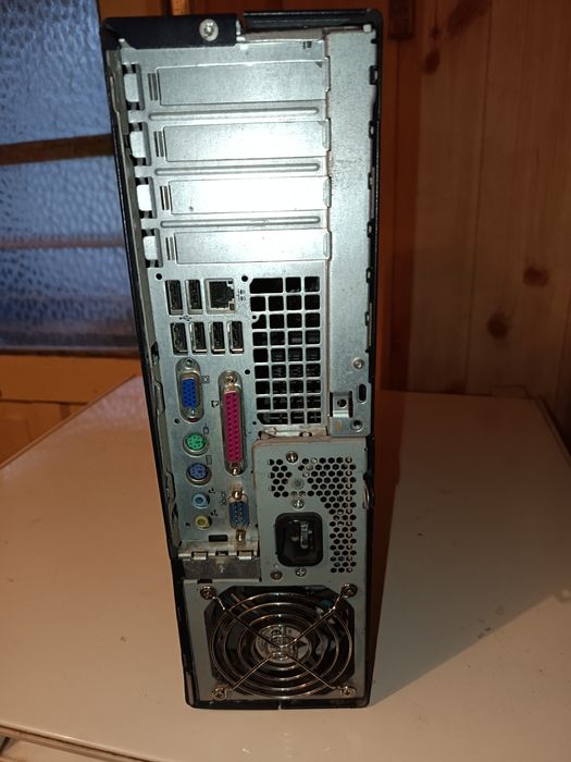 HP Compaq dc7100 SFF