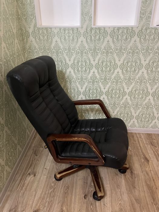 кресло сатам     .