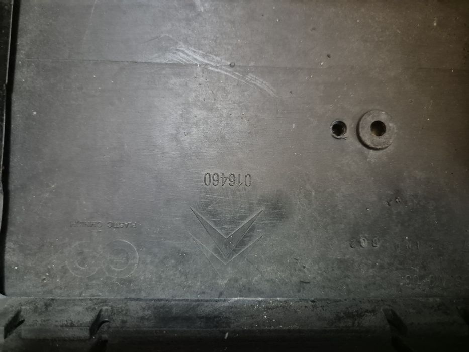 Оригинална броня за Ситроен Ц4 2004- 2008г