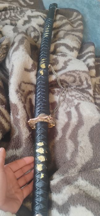 Самурайски меч Катана с дървена ножница