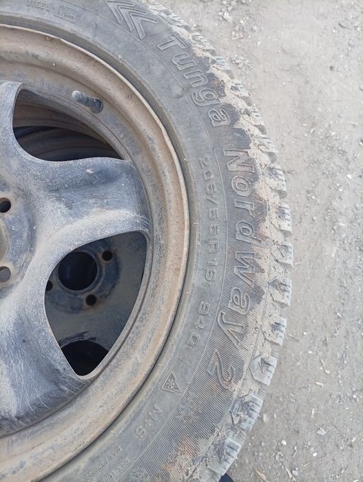 Продам диски комплект с резиной