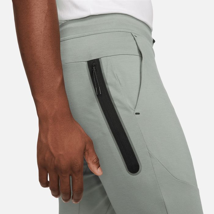 Мъжко долнище Nike Tech Fleece  - размер L