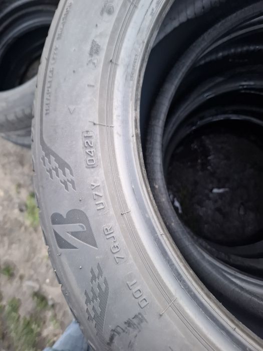 Vand set 4 anvelope 225 50 17 brigestone de vara bune dot 2021