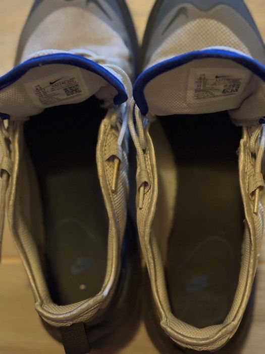 Adidași Nike Air Max Axis