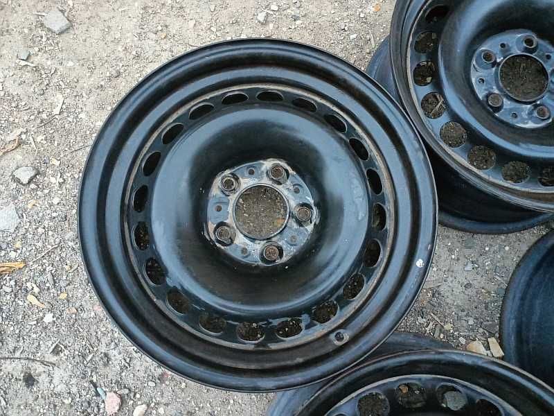 Продам оригинальные железные диски на БМВ 5