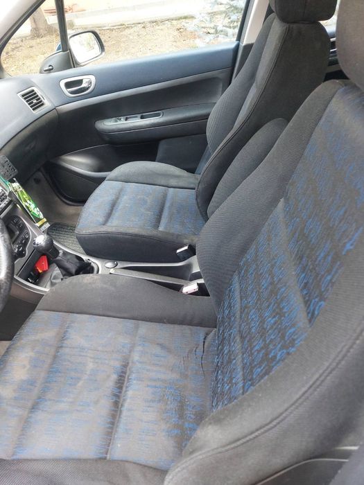 Пежо 307 SW 2.0 hdi/90/2003