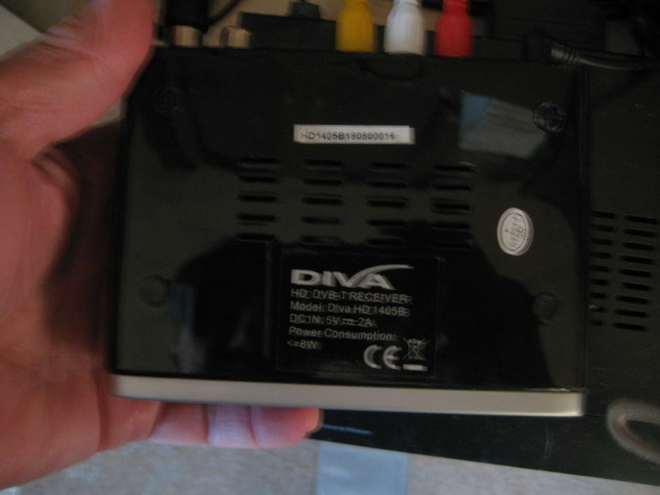 Продавам DAEWOO 17LCD TV DLP 17D3 + Декодер DIVA пълен комплект