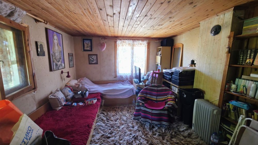 Продава се ВИЛА в село Кладница, община Перник.