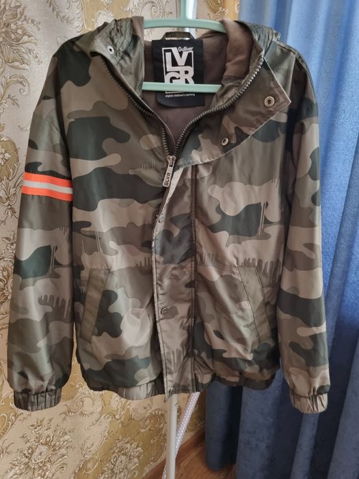 Куртки на подростков