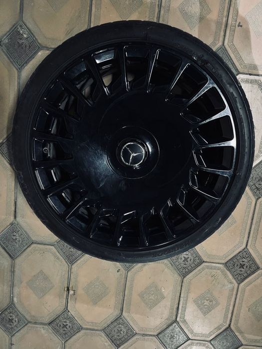 Диска шинами 20 лык 4 штук