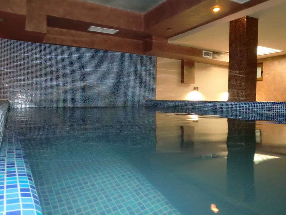 Продава се Хотел в Хисаря - 1000 кв.м за 485 €/кв.м - Снимка #4