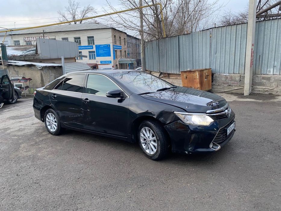 Тойота камри 2015