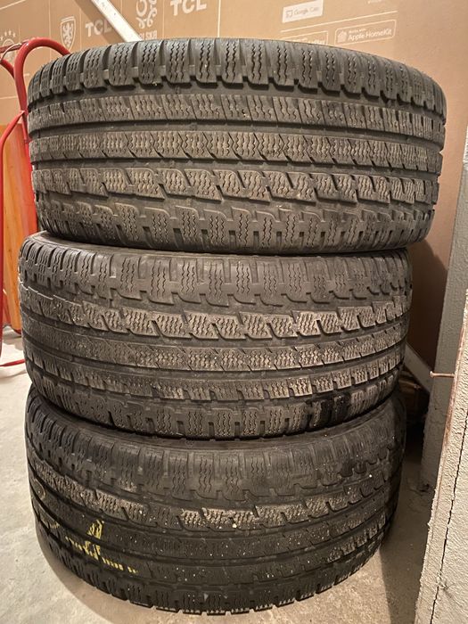 Зимни Гуми 225/45/17 KUMHO