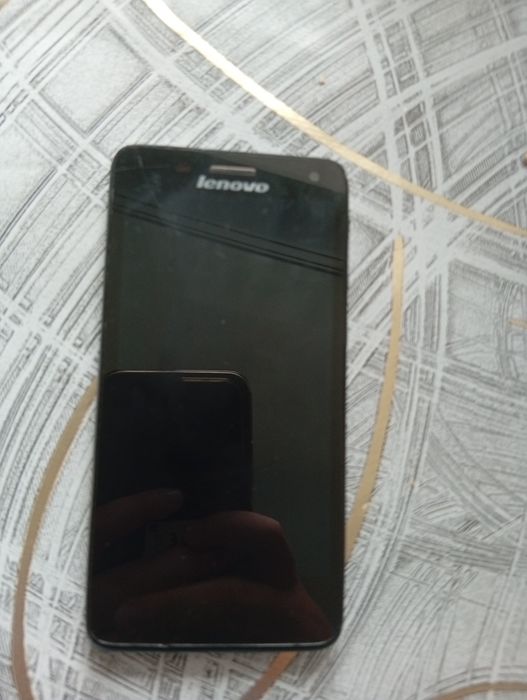 Продам телефон Lenovo 660 б/у