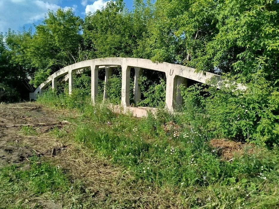 Продам фермы бетоные 24метра