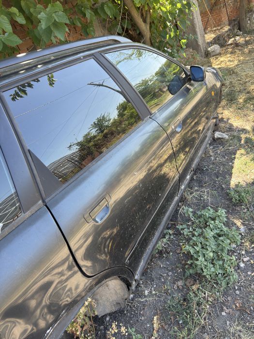 Audi A4 B5 1.8 1.8T на части