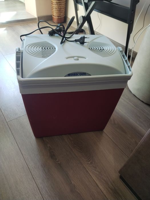 Ел.  хладилна чанта MOBICOOL 25 литра 12 и 220 волта