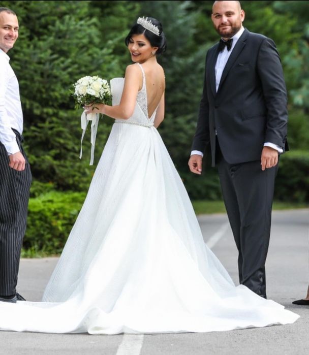 Булчинска рокля Milla Nova , модел Nina, Royal collection dresses