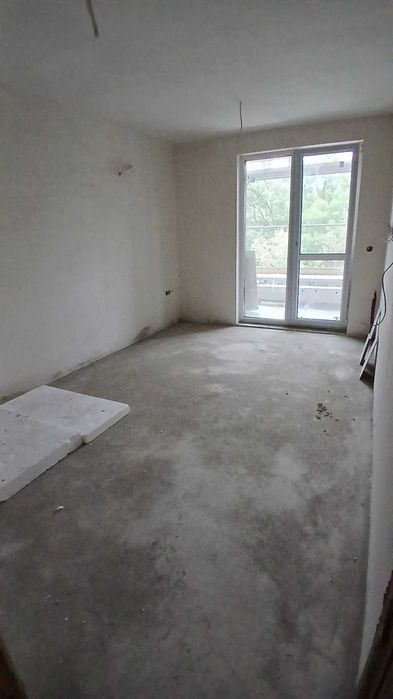 Продава се Тристаен апартамент в Бургас, Изгрев - 108 кв.м за 1692 €/кв.м - Снимка #3