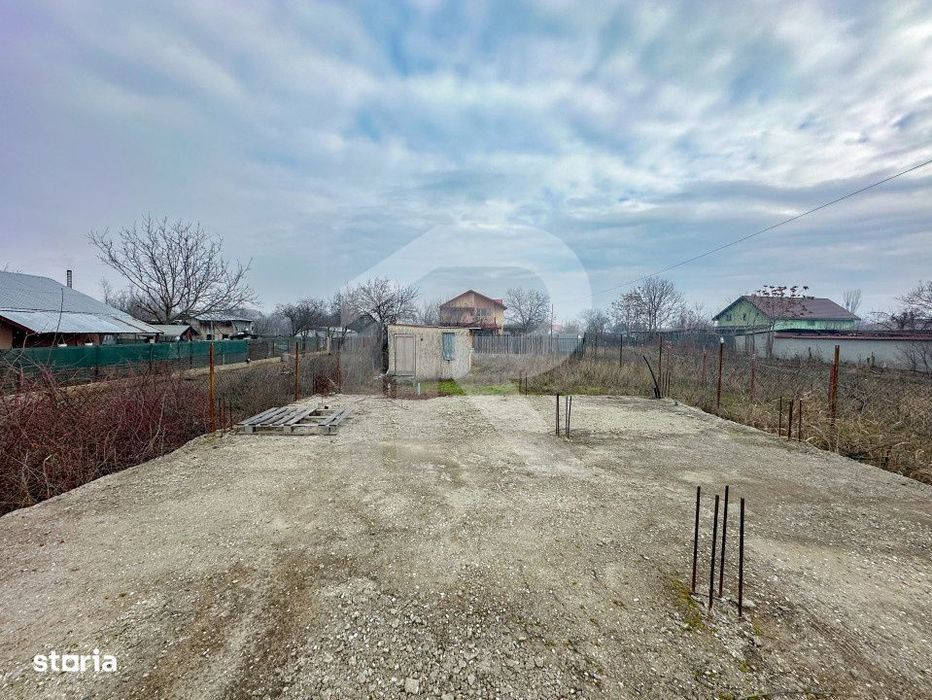Mihailesti - teren imprejmuit 401mp, cu put, COMISION 0