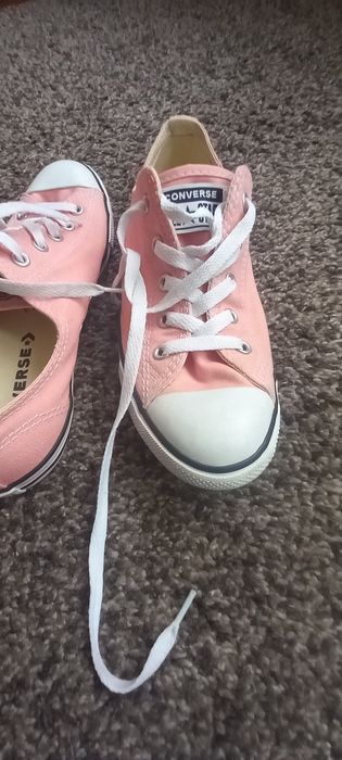 Converse UK6, EU 40